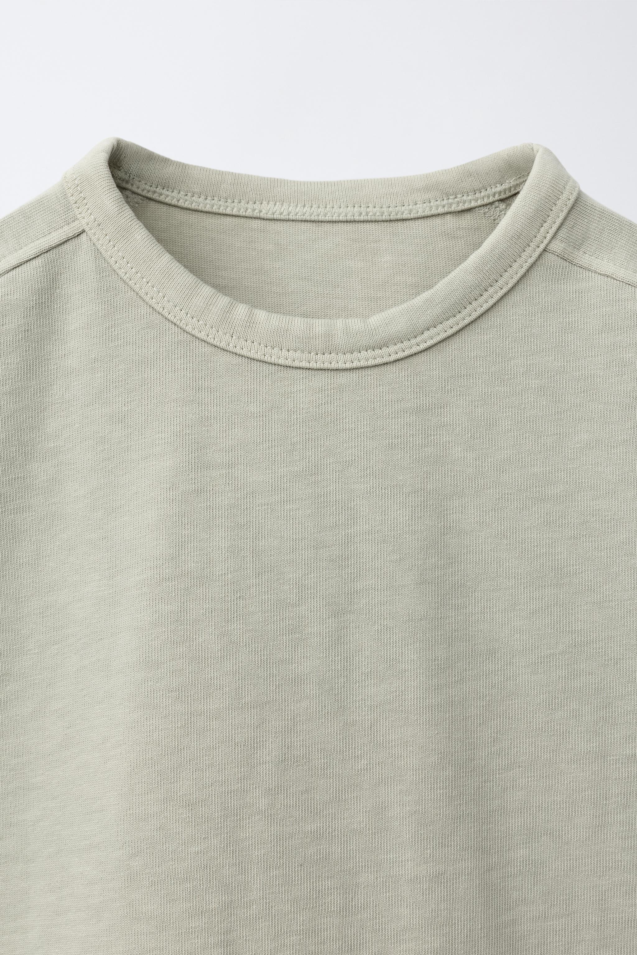 PLAIN JOGGING T-SHIRT AND SHORTS SET
